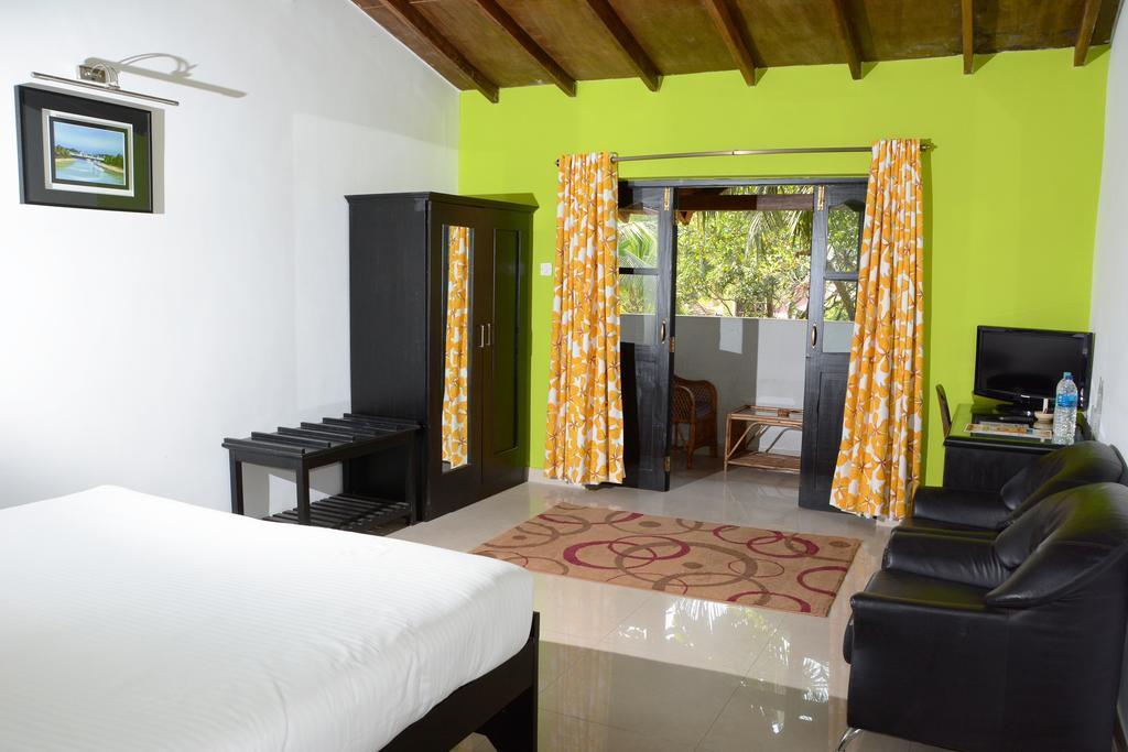 सहारा Silver Sands Sunshine - Angaara